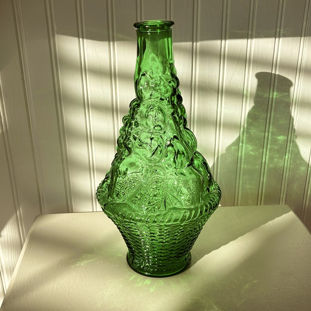 Vintage Emerald Green Glass Decanter Made In Italy With Fruit Basket Design